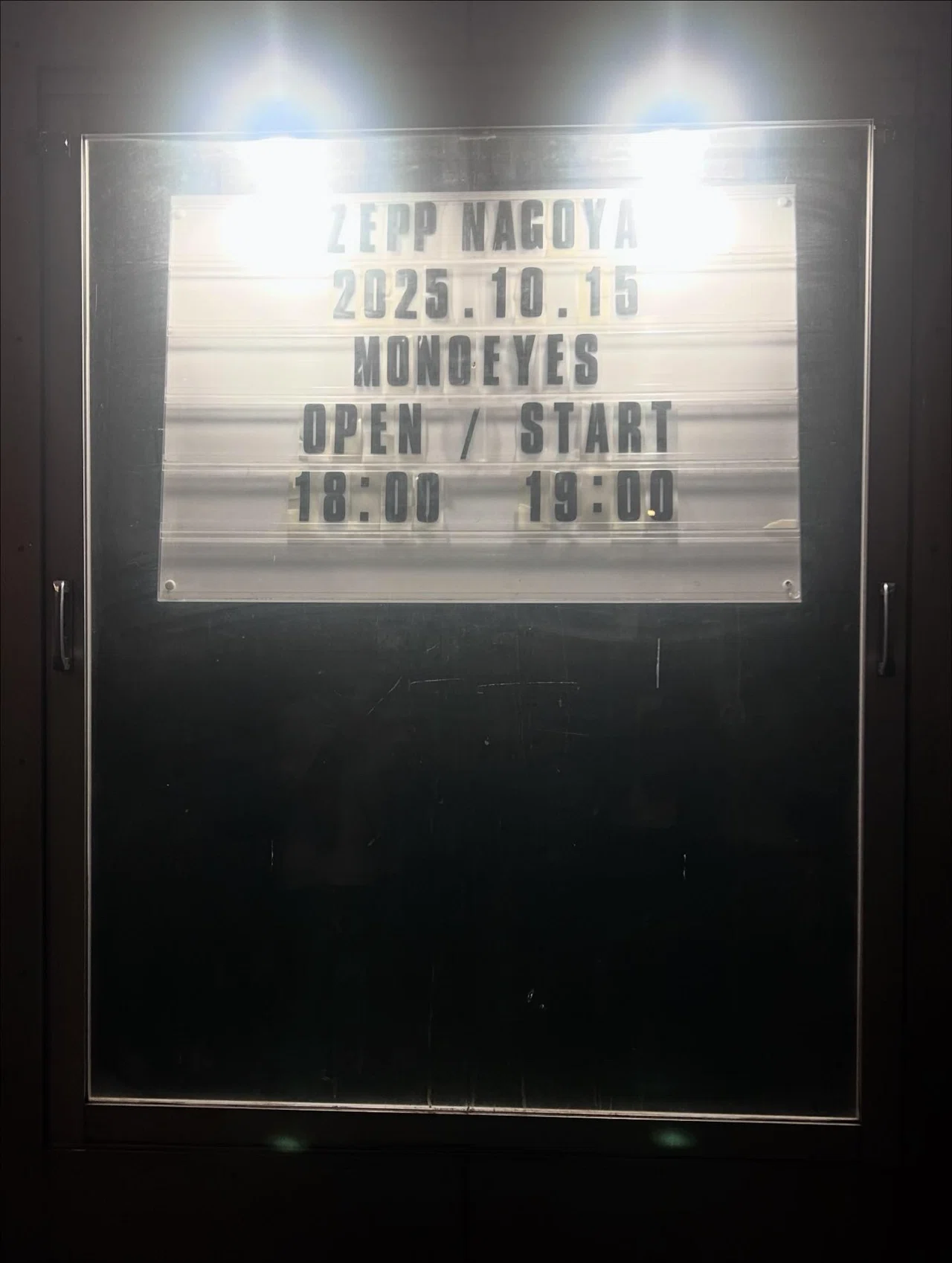 ライブレポート】 MONOEYES 『Running Through the Fire Tour 2025