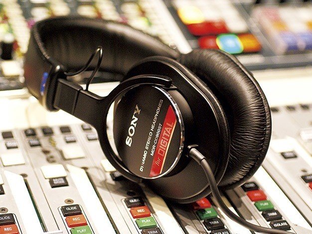 レコーディングマイク HIPHOP 宅録 Roland - Blog - Information - 【連載】フクロウの住処から -MC