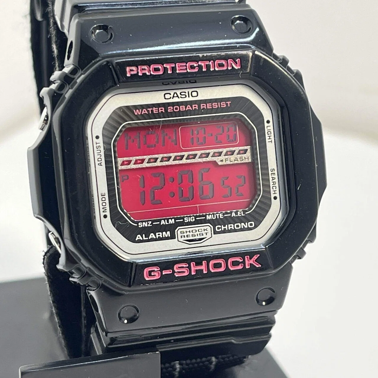 98 G-SHOCK CASIO GLS-5600V 電池新品 耐低温仕様 G-SHOCK G-LIDE】GLS-5600V：極寒に映えるスクエアモデル｜ヒロケン