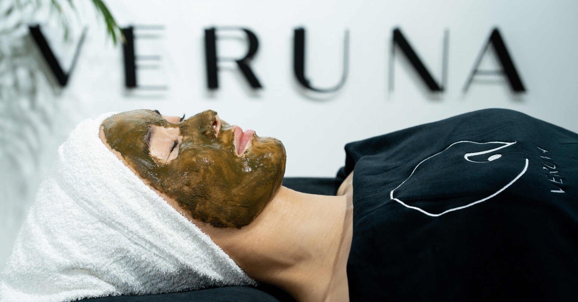 ハーブピーリングで肌も心も輝く。 ヴェルナハーブピーリングの魅力