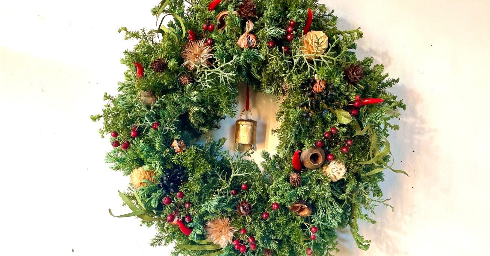 クリスマスリース作りワークショップ開催のお知らせです〜｜美麻珈琲