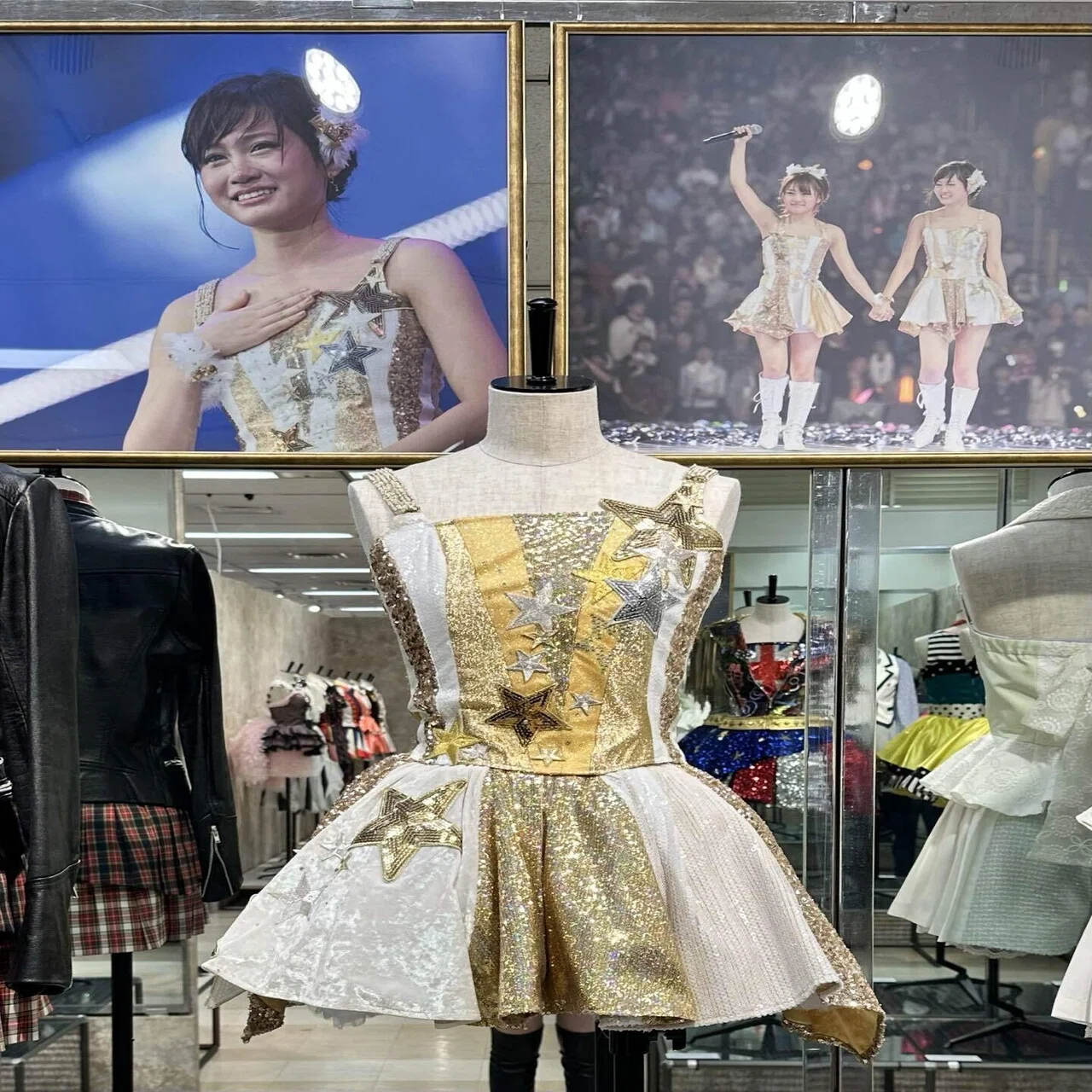 CA0479 ！ ！ AKB48時代！ 前田敦子 等身大 パネル アパマンショップ 