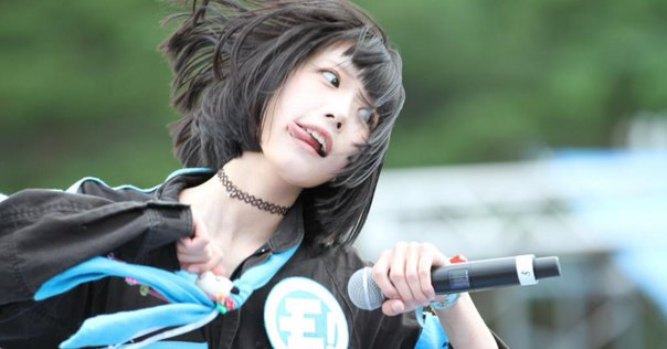 あのちゃん、武道館ライブで「アンチコメント」を紙吹雪に 独創