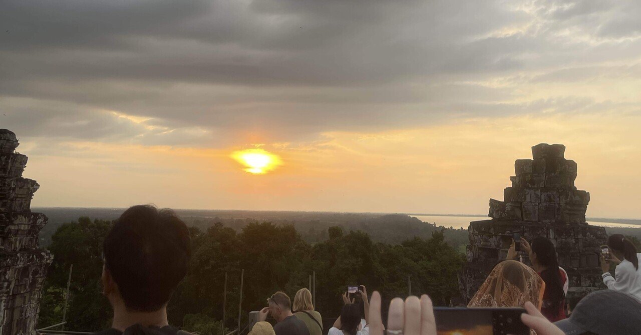 プノンバケン寺院からの夕日鑑賞に関する情報、｜プレアヴィヒアガイド