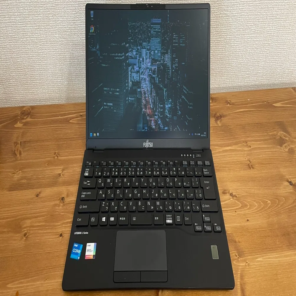 鬼軽ノートPCを手頃な価格で買お LIFEBOOK U9311｜イア（ガジェット