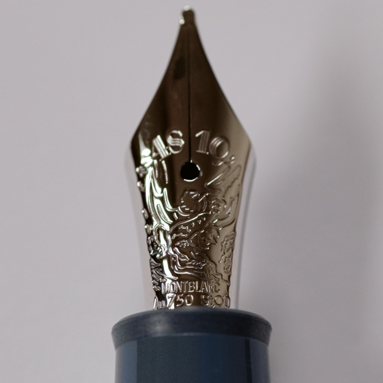 君に知ってほしい、魅惑の限定万年筆｜ナルコスカル