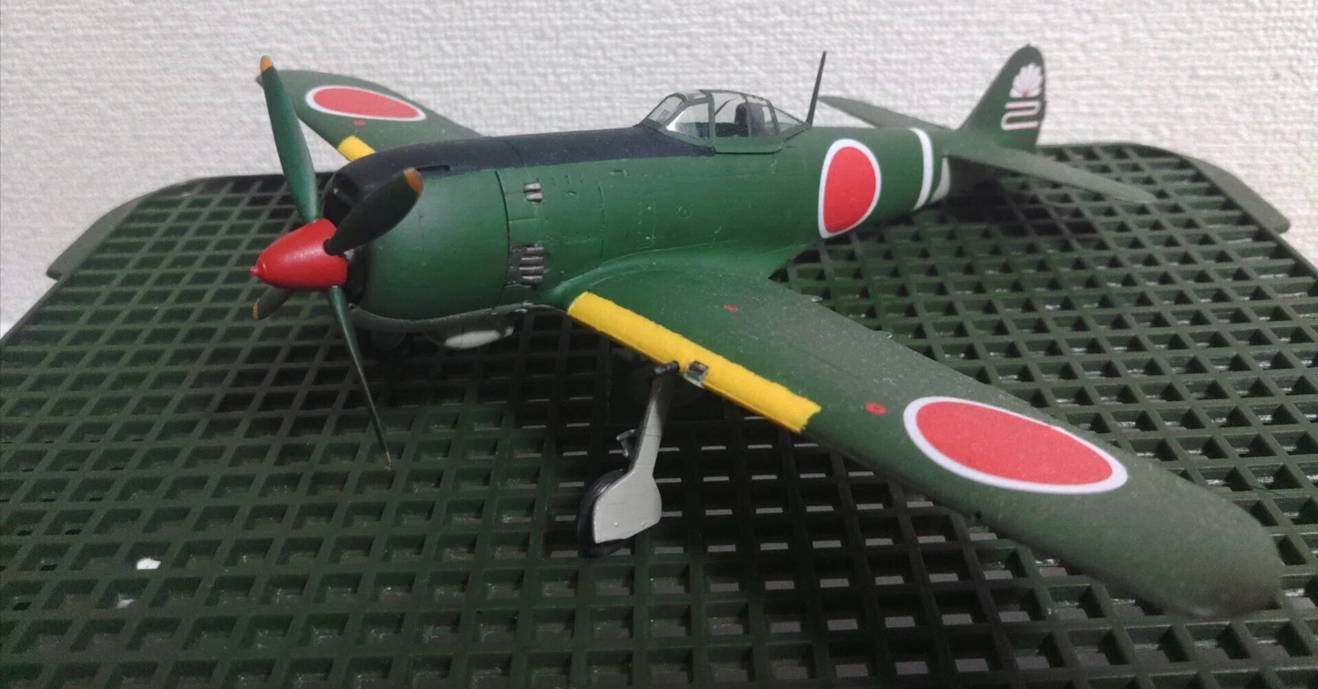 ハセガワ 1/48「中島 四式戦闘機 疾風（キ84）」製作｜広カエデ丼