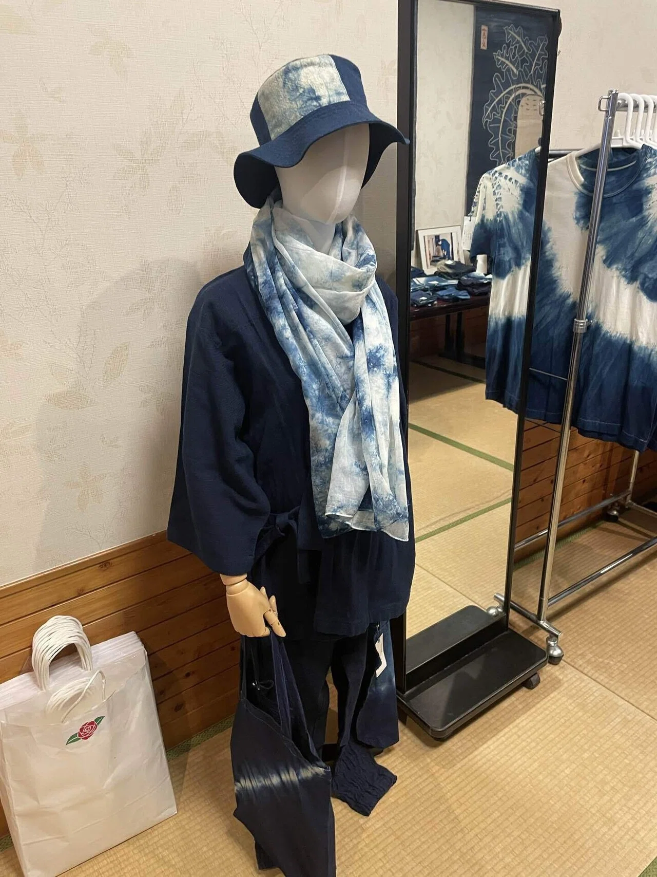 伝統工芸品】藍染は、今の時代に必要か？｜Mako|私が“みくりや染織