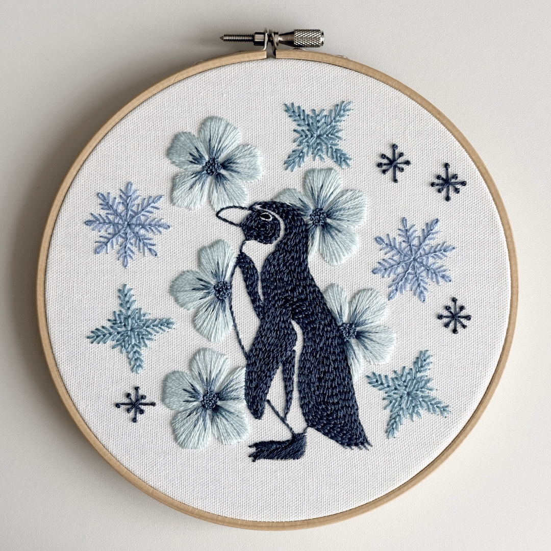PDF図案【雪花をまとうペンギン】｜はなこまち/刺繍作家