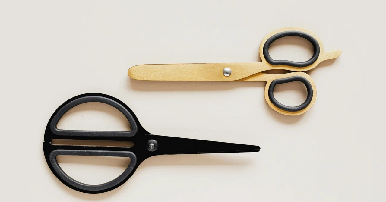 Eliminate Sticky Scissors Instantly! 5 Ways to Clean Them with ...