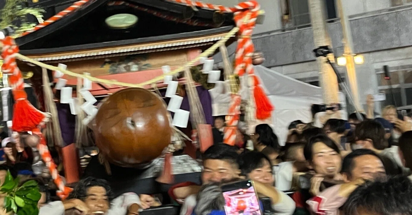 南伊豆探訪日記＃1 恐るべし「奇祭 稲取どんつく祭」｜花村