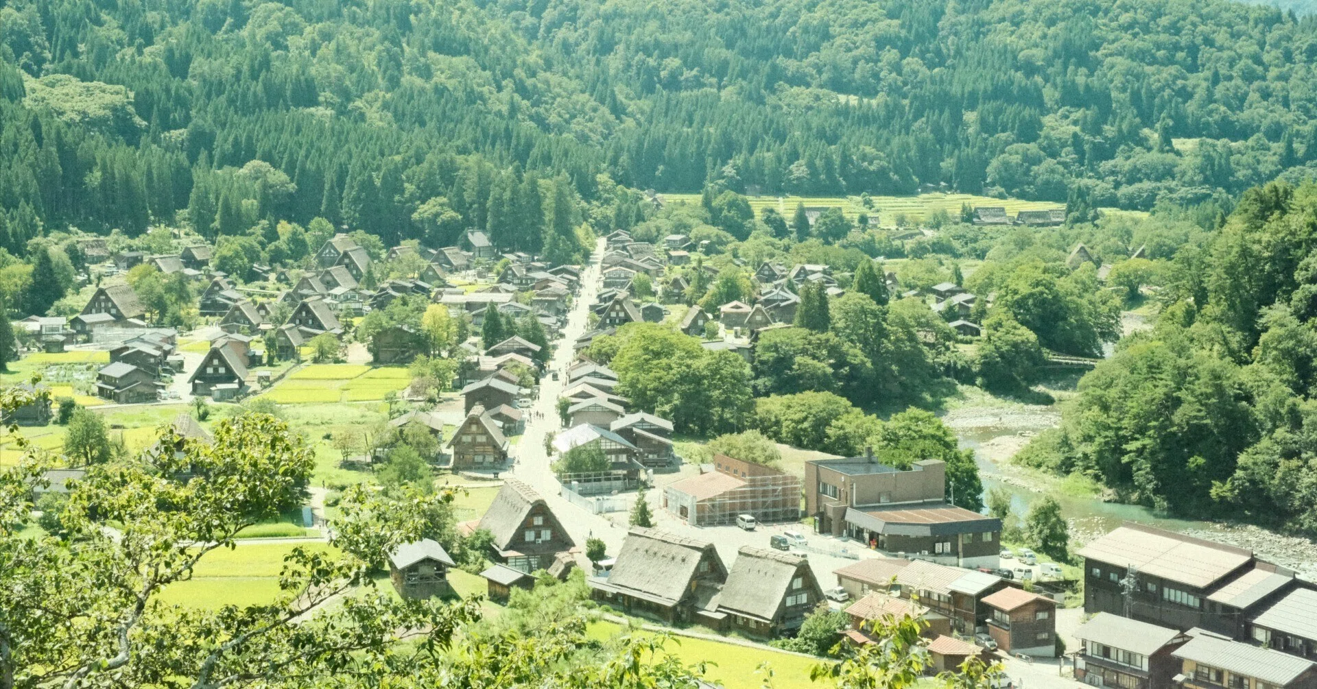 いまさらドラマ最愛の聖地巡礼で白川郷に行ってきた【前編】｜かのこ 