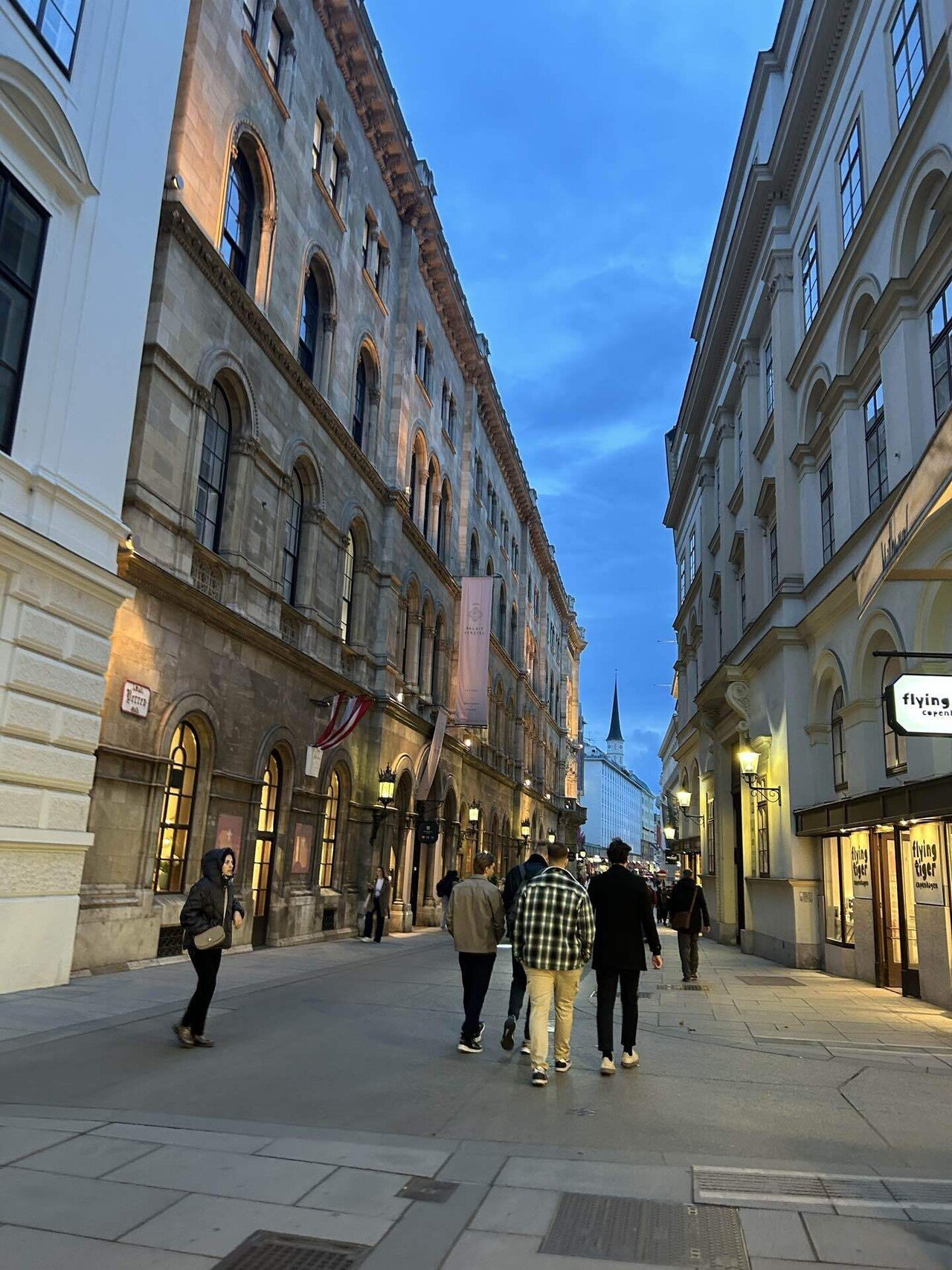 ウィーン旅行】🇦🇹10/22-27①｜Ikumiエストニア留学日記🇪🇪