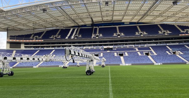 パリFC ホームスタジアム移転｜政本 晶生 | Akio Masamoto