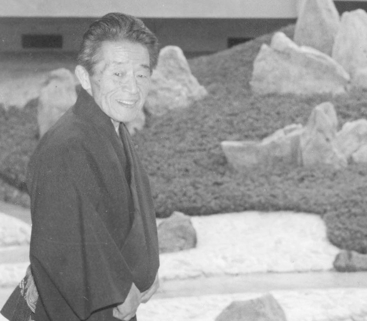 049.『重森三玲 庭園の全貌』中田勝康 著/写真|学芸出版社 049.『重森三玲 庭園の全貌』中田勝康 著/写真|学芸出版社