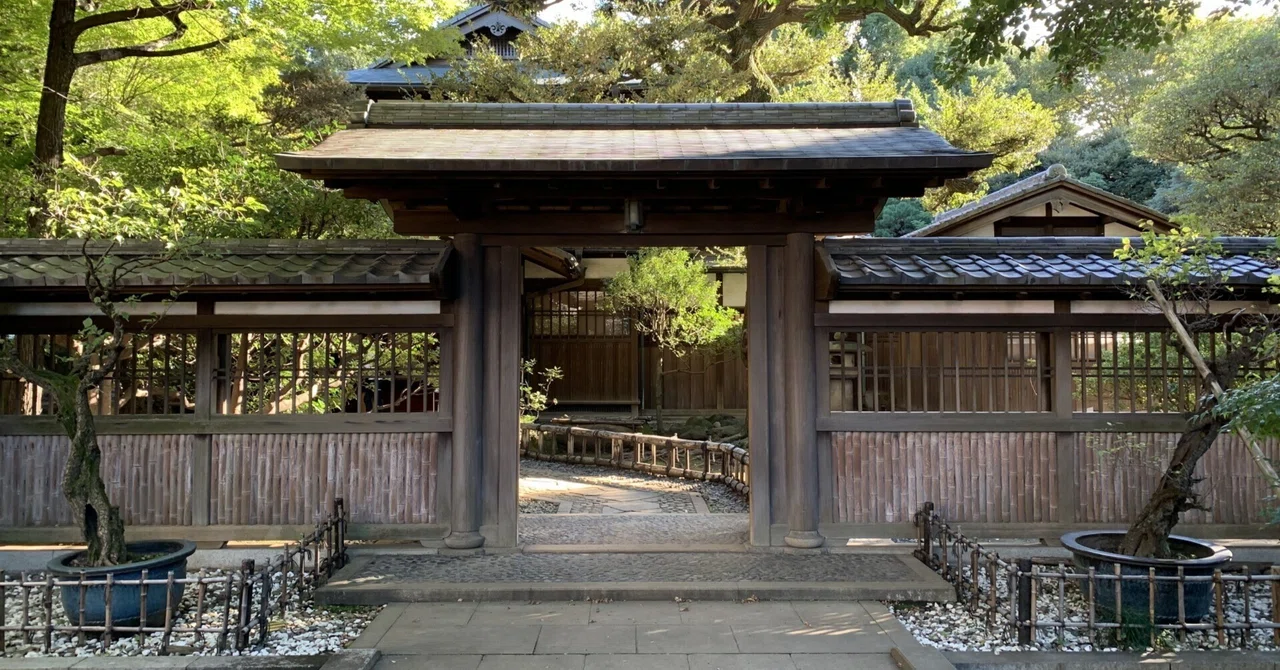恐るべし！引き出し多めのガイドに案内される邸宅【旧前田家本邸和館