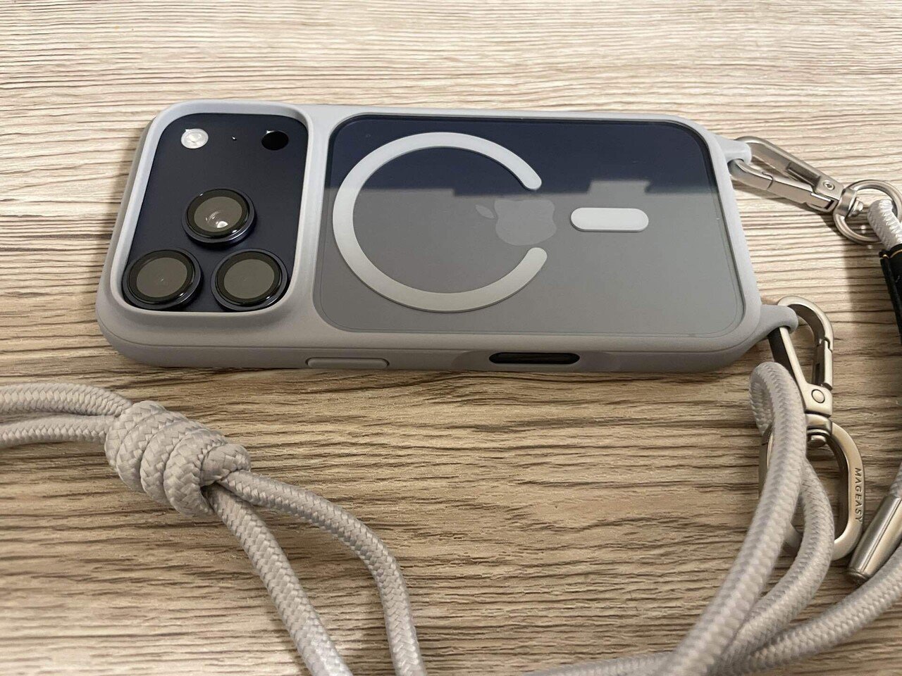 iPhone17pro用　アクセサリーセット まずはこれを揃えたいiPhone 17でおすすめのアクセサリ15選