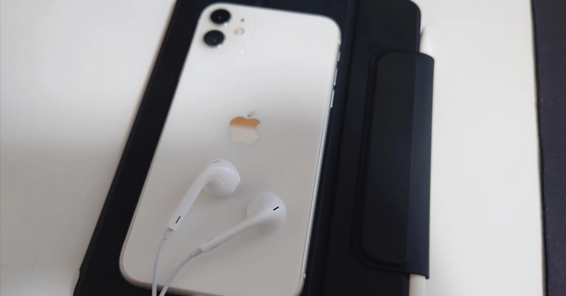 まだ使える？】iPhone 11を2025年の今あえて使う理由｜Kazu | Macで元