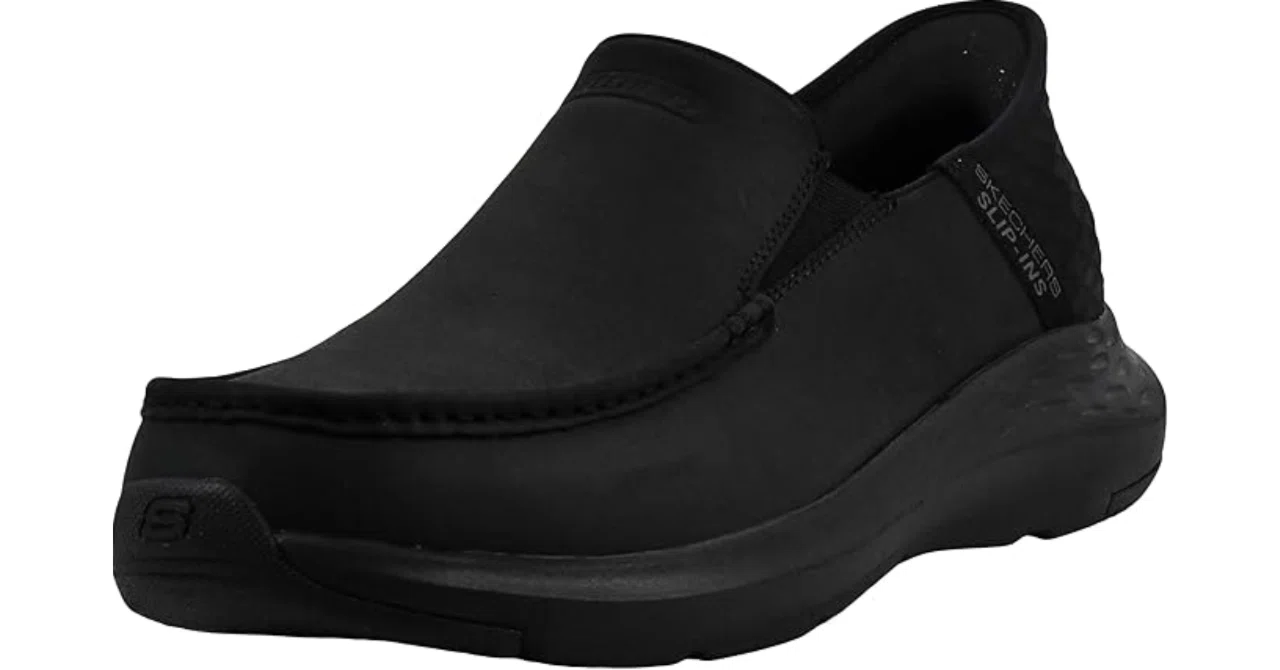 SKECHERS(スケッチャーズ)スニーカー スリップインズリラックスド 