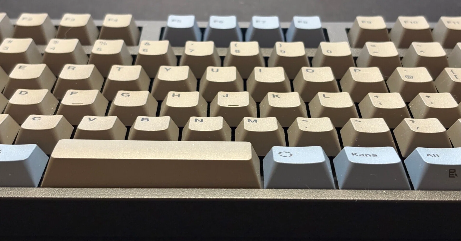 レビュー | LEOPOLD FC750RBT - 2PCとプログラマーが求めるすべて備え