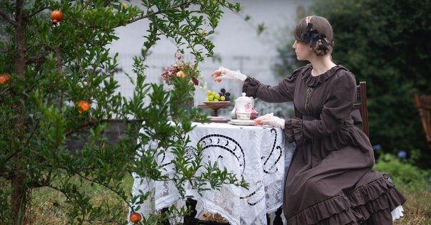 6/9の販売情報】ようこそクレイジーガーデン🌷【ハイネック