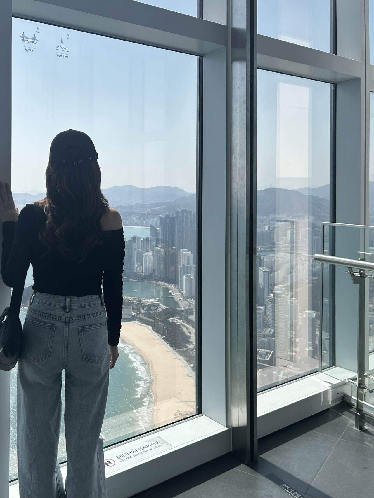 世界一高い所にあるスタバ】100階建てのBusan X the Sky（釜山エックス