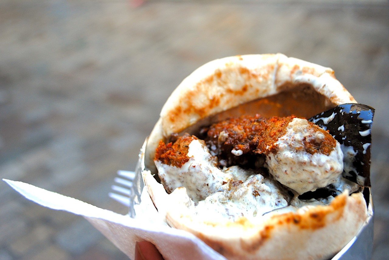 イスラエルの雑踏に消えた幻 あの屋台のファラフェル ツカノマノ読むフードコート Note イスラエルの雑踏に消えた幻 あの屋台のファラフェル ツカノマノ読むフードコート Note