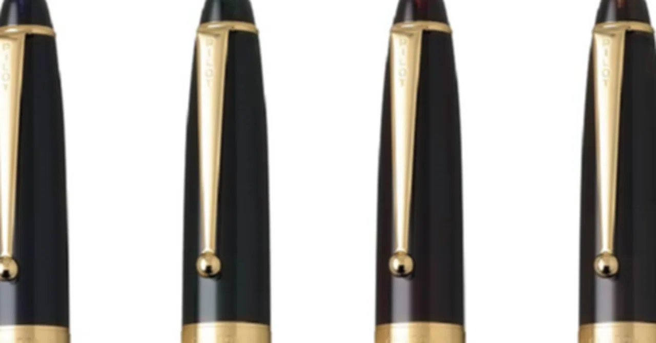 プラチナ セーラー ペン先14K/18K刻印 万年筆 現状品 ジャンク プラチナ セーラー ペン先14K/18K刻印 万年筆 現状品 ジャンク