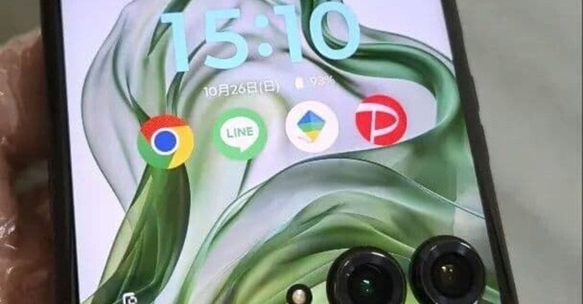 本日見つけた掘り出しモン!】Motorola Razr 50ultra 256GB SIMフリー