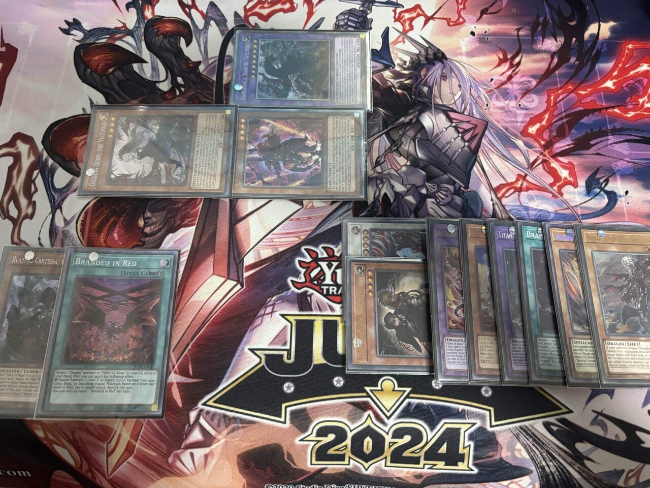 遊戯王　カルテシア、アルバスの落胤　イラスト違い　クエム、烙印融合 遊戯王 カルテシア、アルバスの落胤 イラスト違い クエム、烙印融合