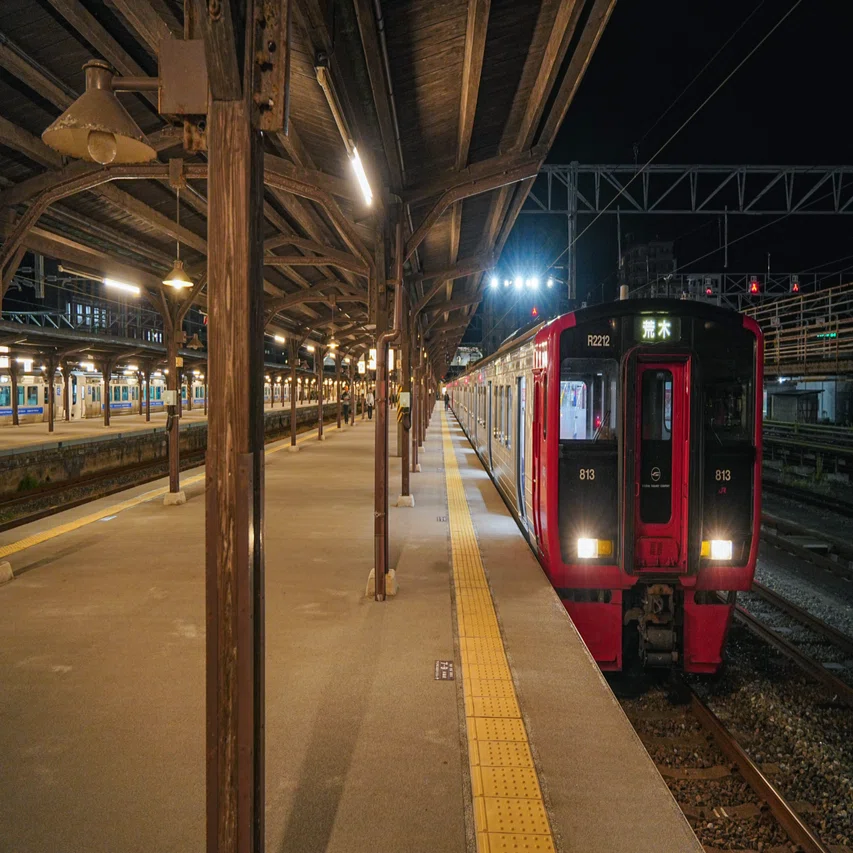 夜の門司港駅をスナップしてみよう｜ぶるーぱーる