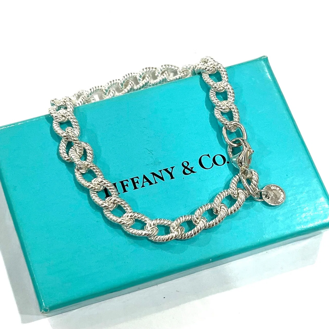 TIFFANY&CO.】メンズ層人気拡大中！磨けば光を増し、時が経てば深みを 