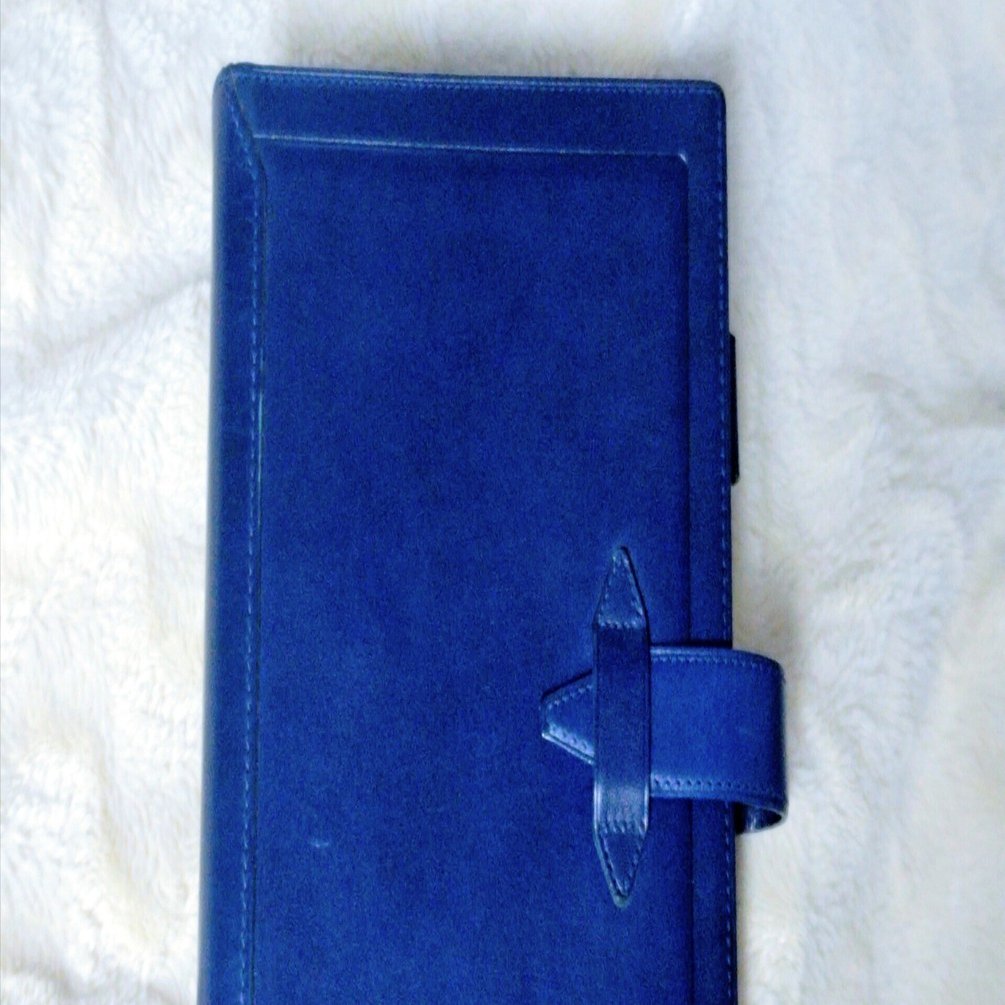 愛用品】ロロマクラシック A5｜蒼幻しいか