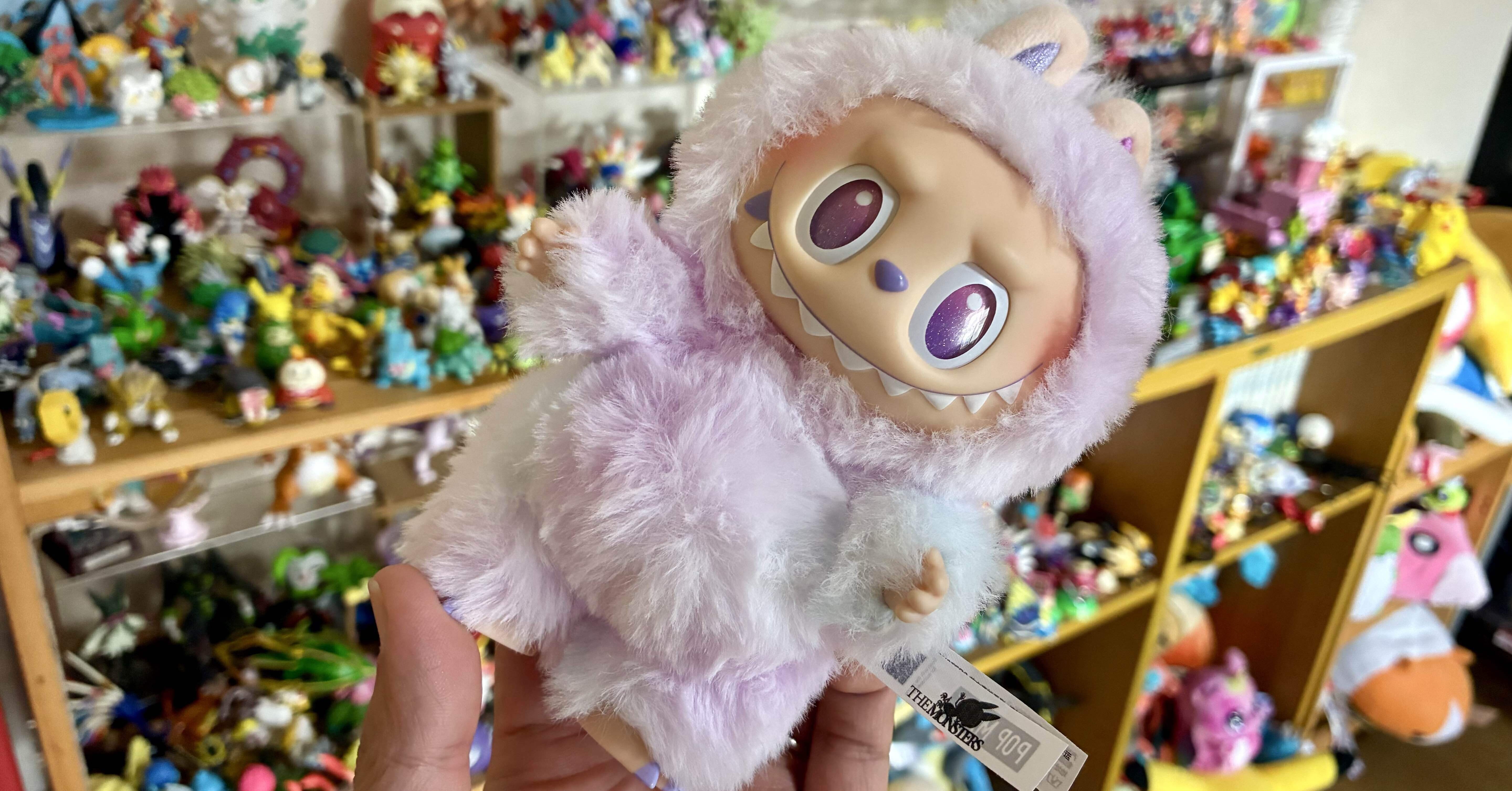 ✅　美品　モンスター　ぬいぐるみ　とてもレア 中国発のモフモフMONSTERを買いました｜オトナ水族館