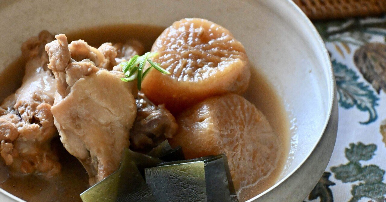 絶賛断捨離中なのだが、やっぱりどうしても溜まってしまった紙類