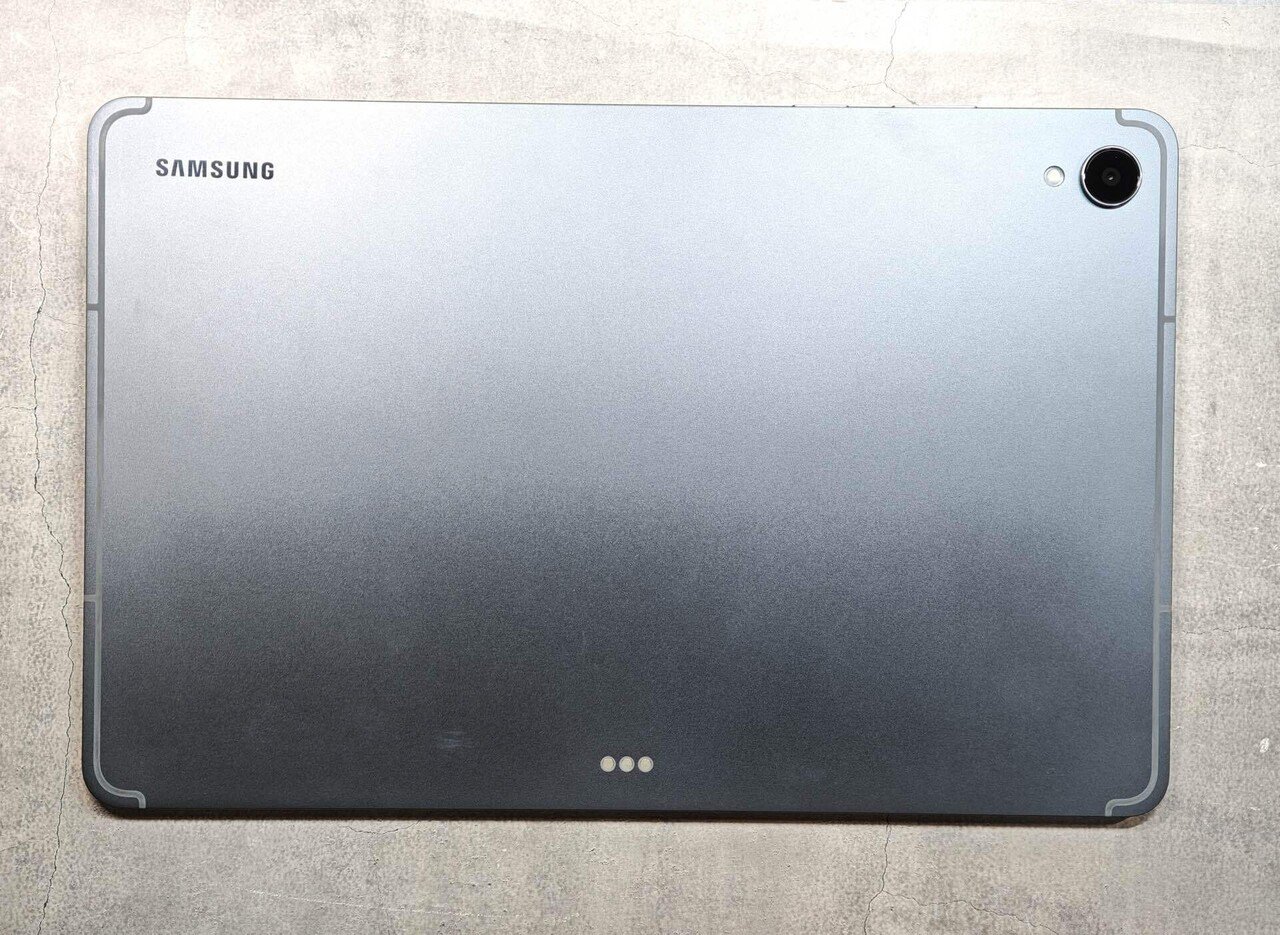 Galaxy Tab S11 レビュー : てんこ盛りの王道Androidタブレット｜あお