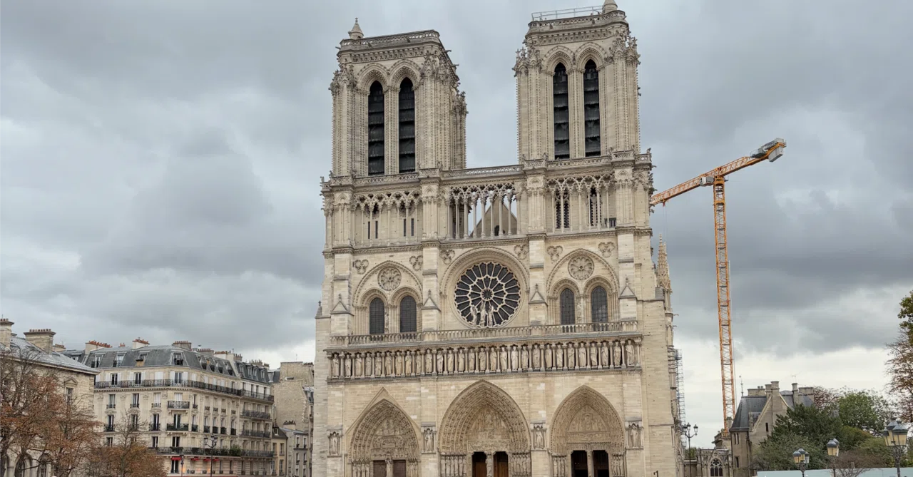 フランス・パリ(3) ノートルダム大聖堂、シェイクスピア書店、ユニクロ