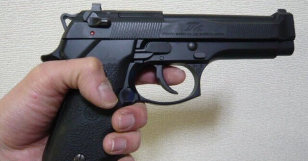 『チャカ』（拳銃）と『ポン刀』（日本刀）のお話し・・・。｜gang