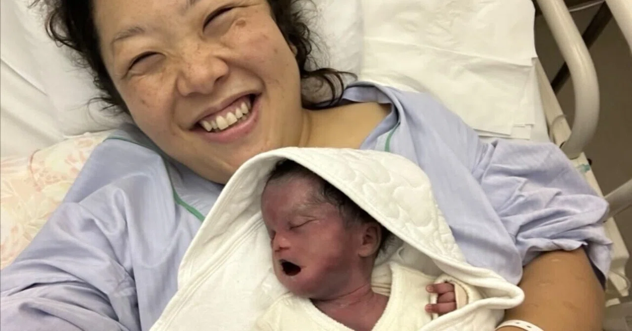 死産 赤ちゃん 写真
