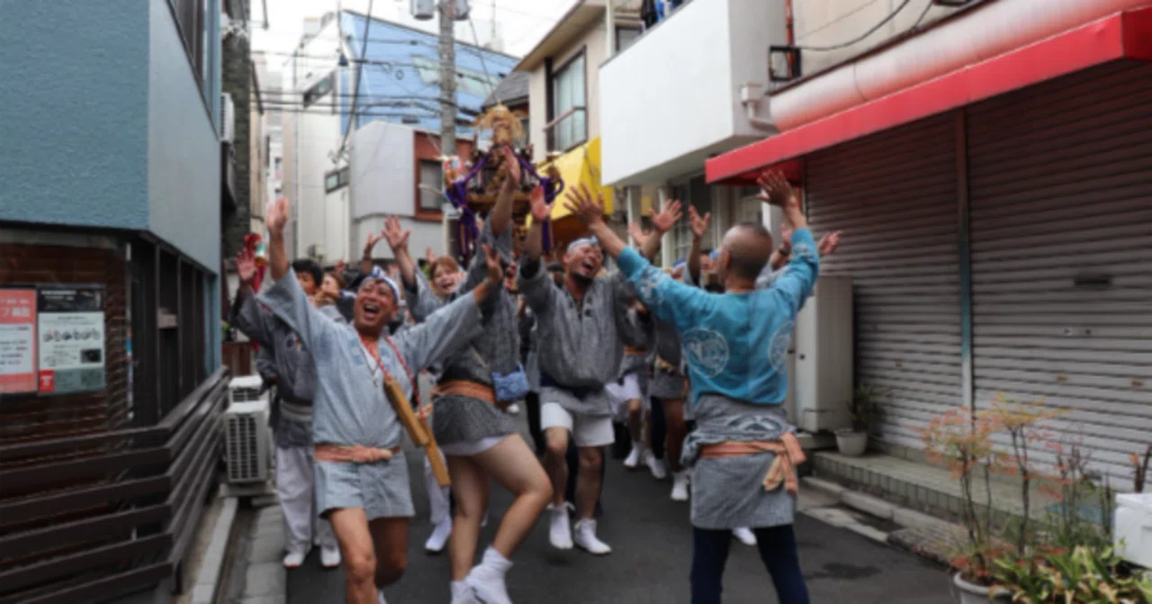 心一つに、担げ！-10年来の神輿が13基集合！大神輿は初出陣！-｜ある