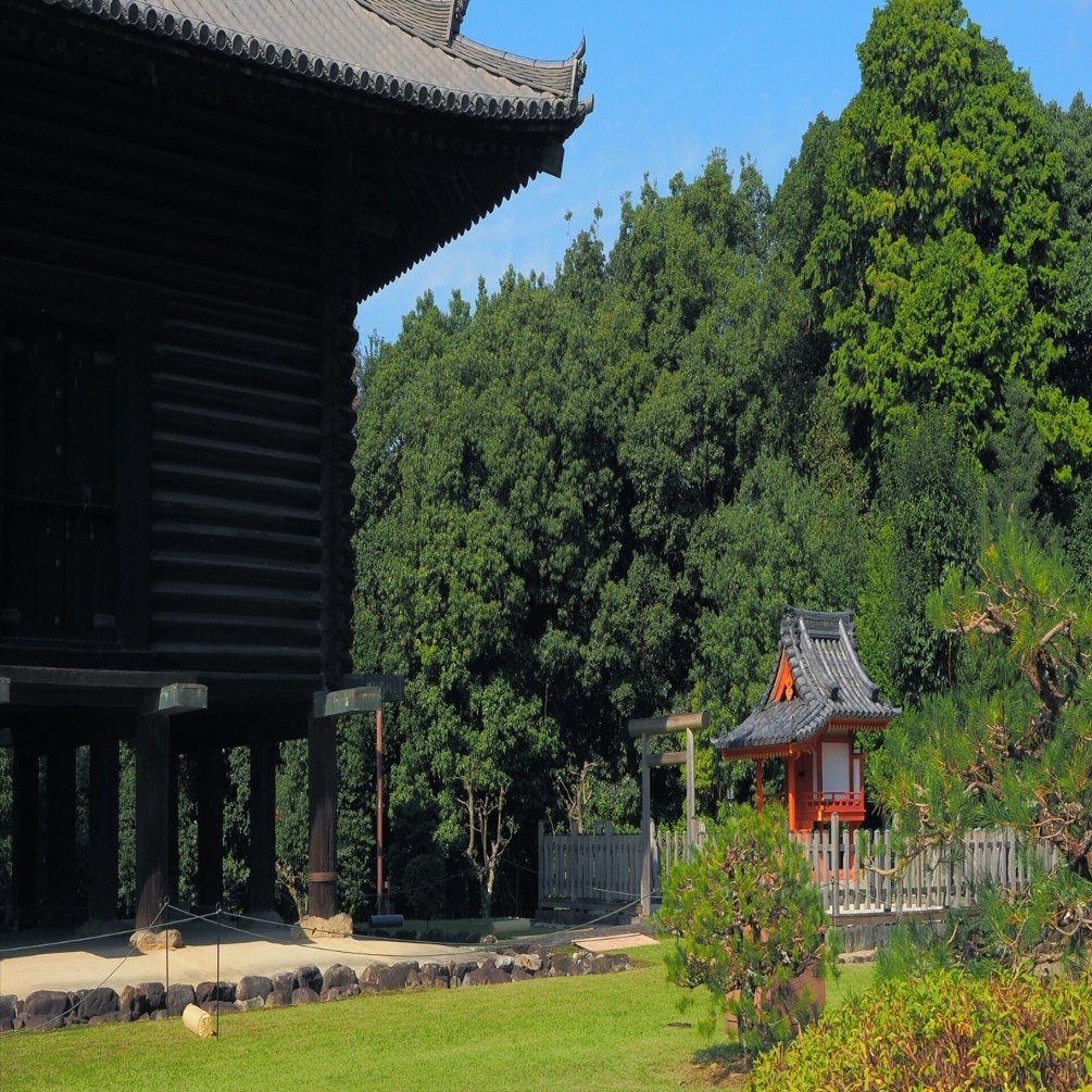 千葉佐倉藩主、黒い額縁 約160センチ 正倉院──人の知恵と祈りが形になった場所｜nana