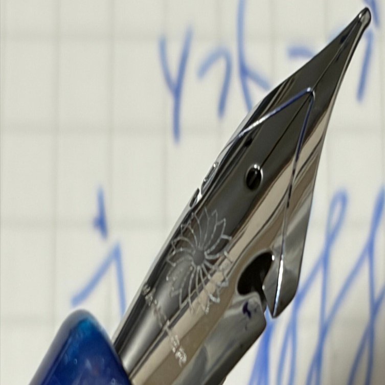 万年筆】ワンチャー（Jowo#6）の特殊ニブを2本使ってみた（ソフト