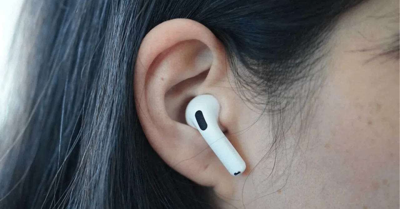 徹底レビュー】AirPods 4（第4世代）は本当に買い？Proとの違いや音質