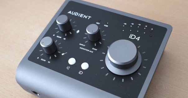 TASCAM Model 12 オーディオインターフェース/ミキサー Model 12 | 12トラック レコーディングミキサー / DAW
