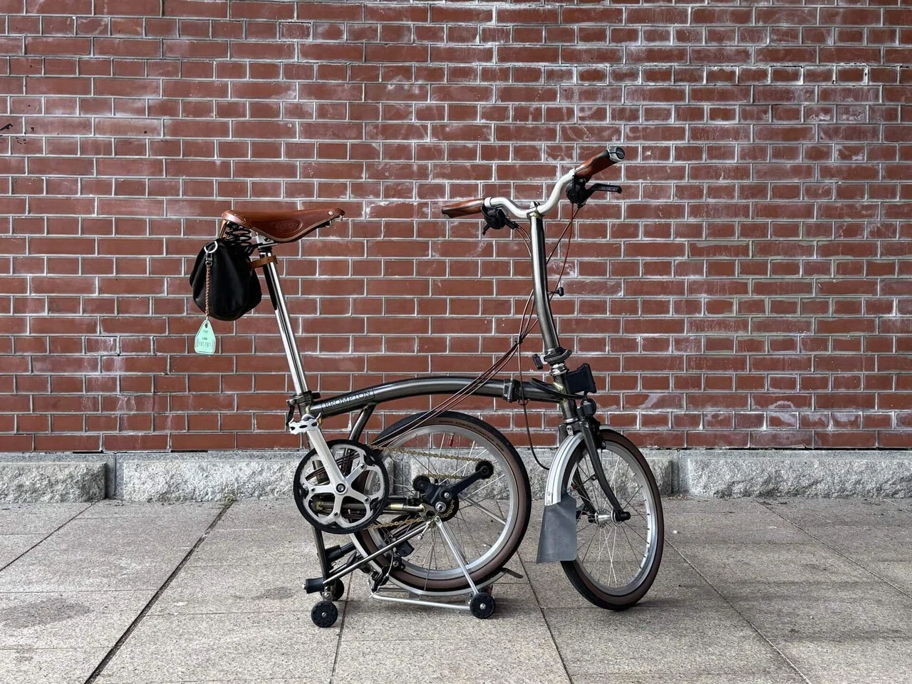 Brompton / 生活を豊かにしてくれる道具 No.11「自分のポタリング