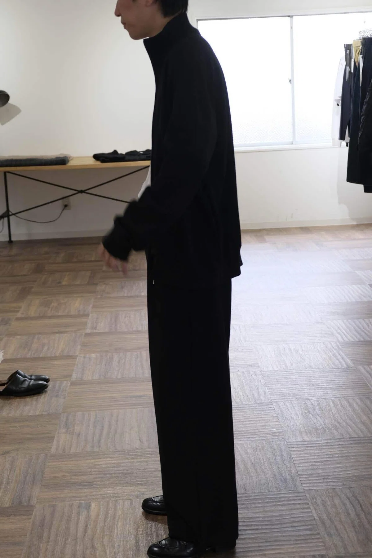 これぞ“日装”であり“美装”。BISOWNのスウェットセットアップ。｜水岡