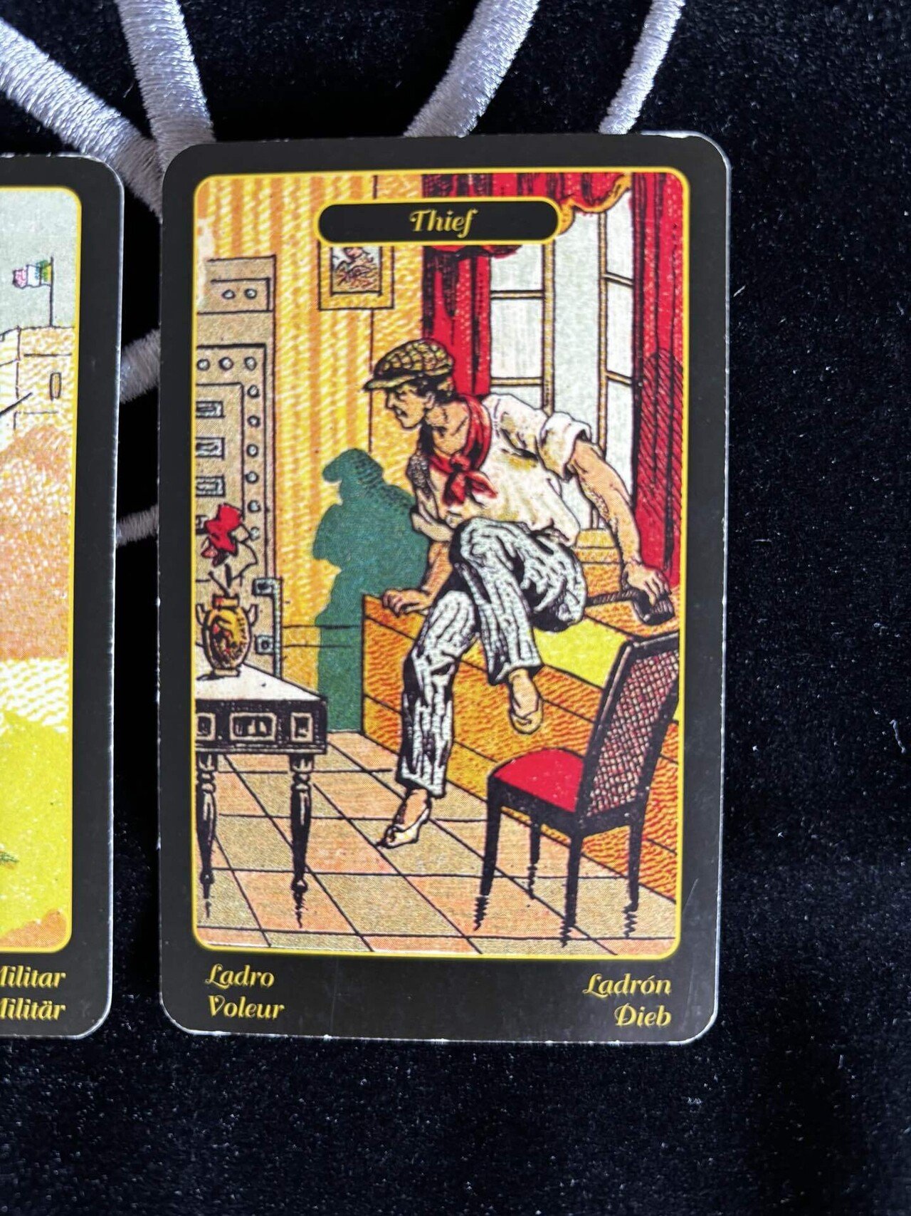 ジプシーが占う！11月のあなたの運勢｜神戸・阪神⭐︎開運占いKAORI