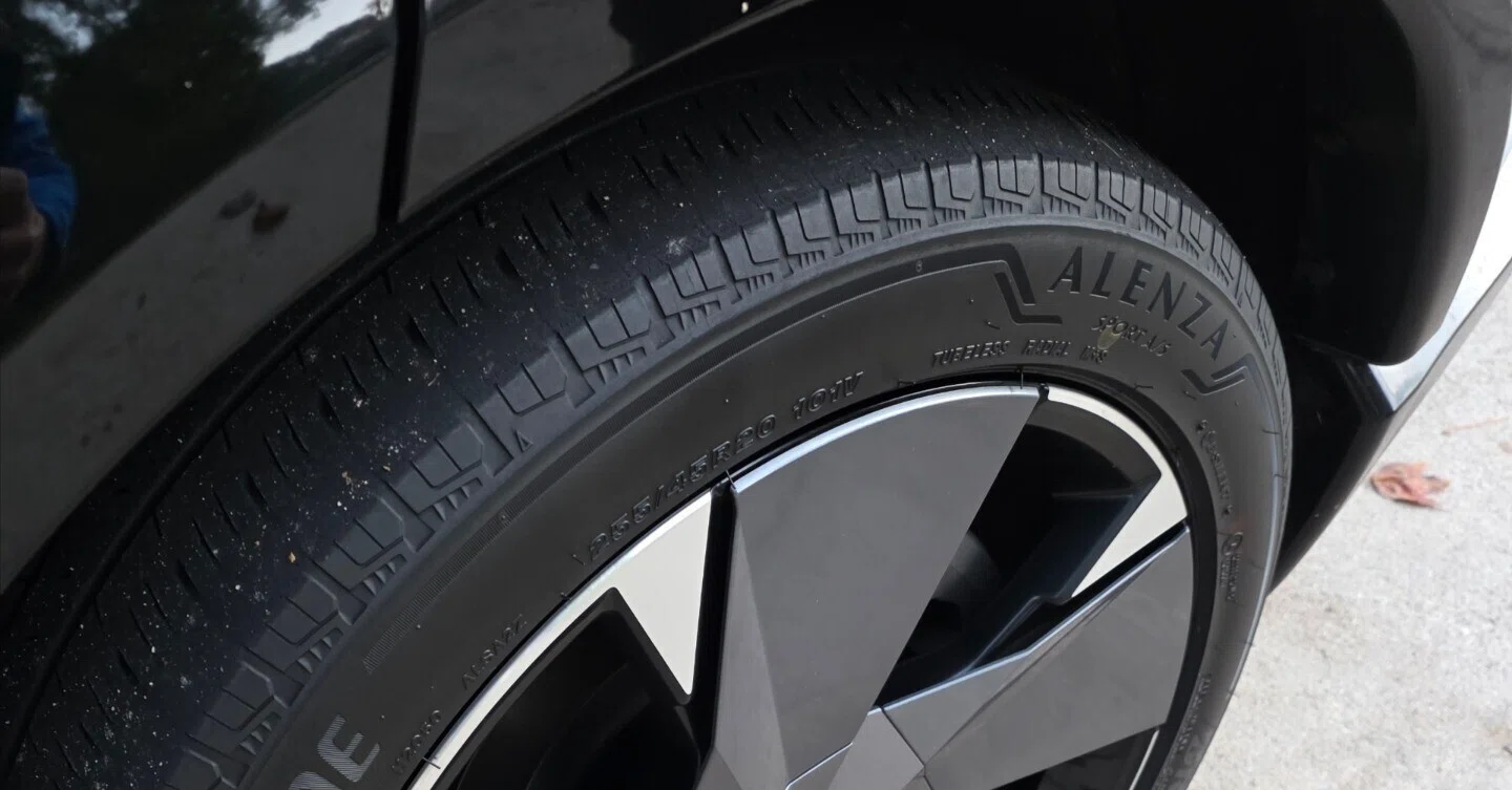 アメリカでアリアのタイヤを交換した話・・・Michelin Crossclimate2｜moja