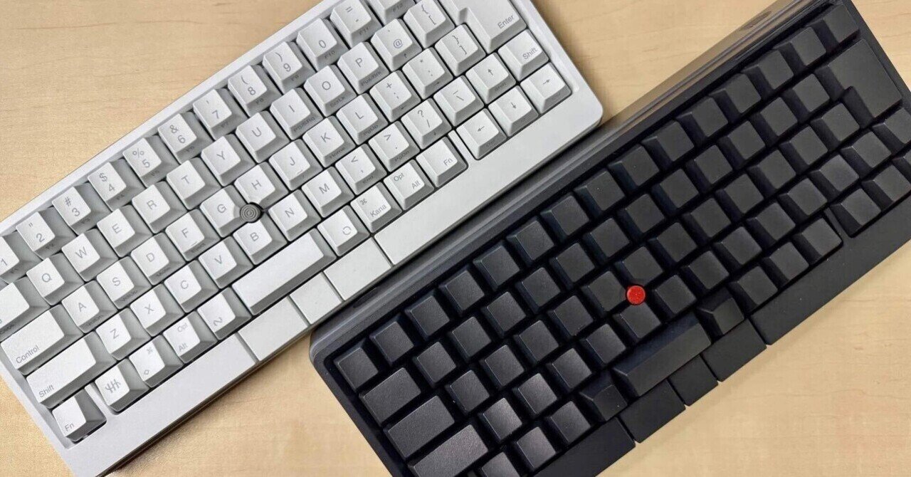 白地に、赤い祈りを。── HHKB Studio “雪”と指先の記憶|志彌 -ゆきみ- 白地に、赤い祈りを。── HHKB Studio “雪”と指先の記憶|志彌 -ゆきみ-