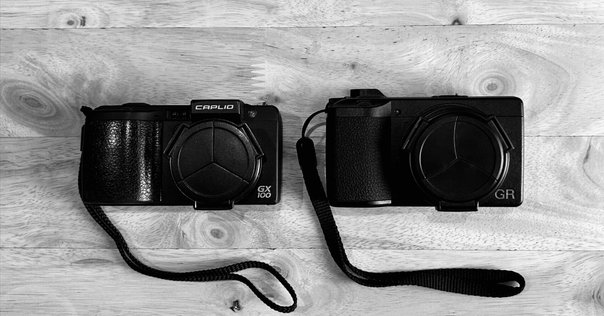 Wi-Fi転送機能が無いGR digital(初代)でもカードリーダーあれば